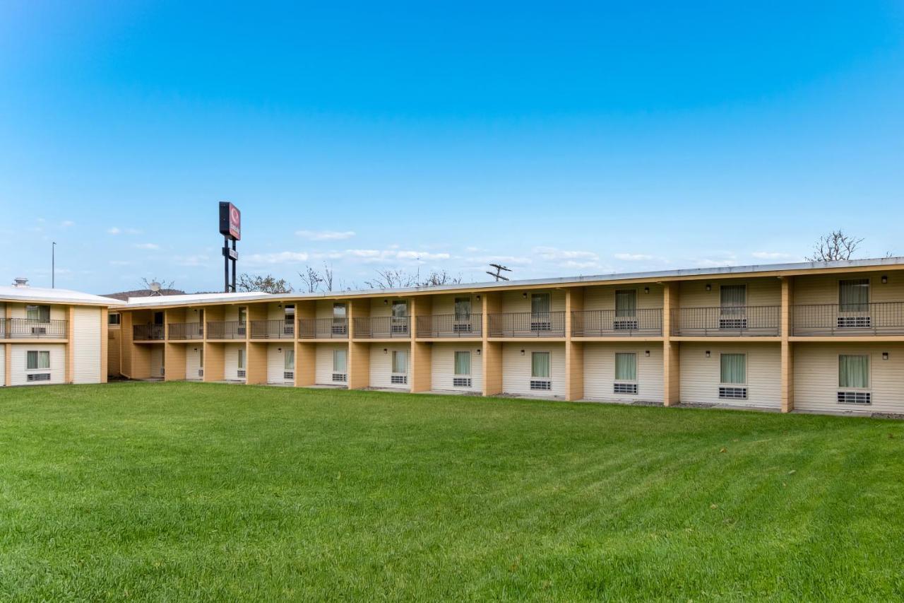 Econo Lodge Inn & Suites Binghamton Buitenkant foto